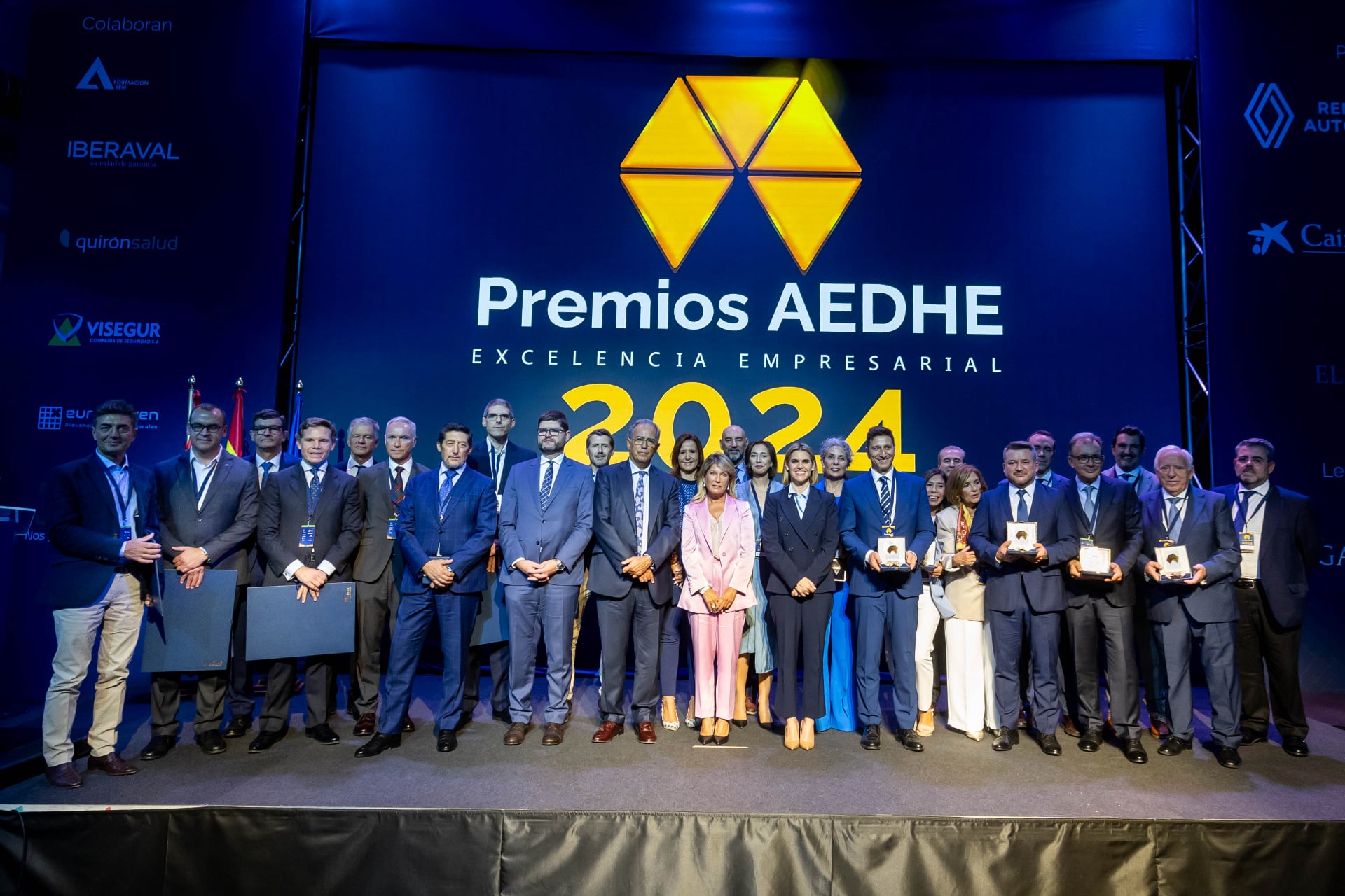 TIPSA premiada por su compromiso con la Responsabilidad Social Corporativa en los Premios a la Excelencia Empresarial de AEDHE